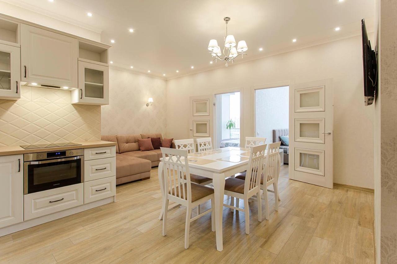 2-Roomed Apartment With Living Room Oldenburg Bagian luar foto
